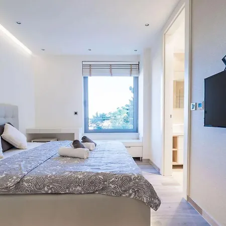 An Extraordinary In *